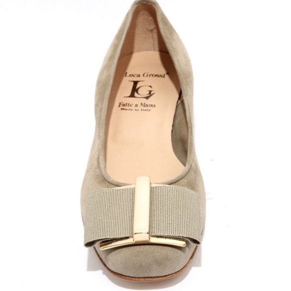 ITALIAN Khaki Suede Leather Gold Bow Shoes - Picture 7 of 8